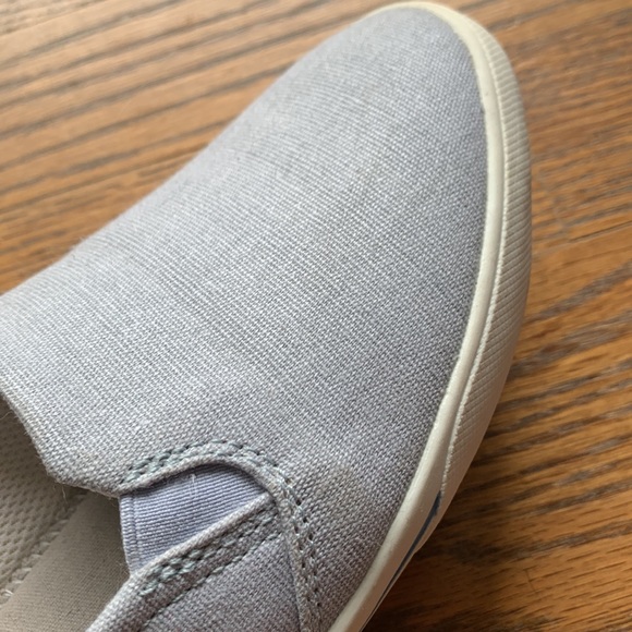 Eddie Bauer Light Blue Flats - Picture 2 of 6